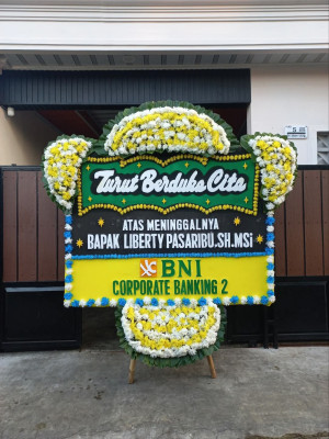 Papan Bunga Duka di Ketelan